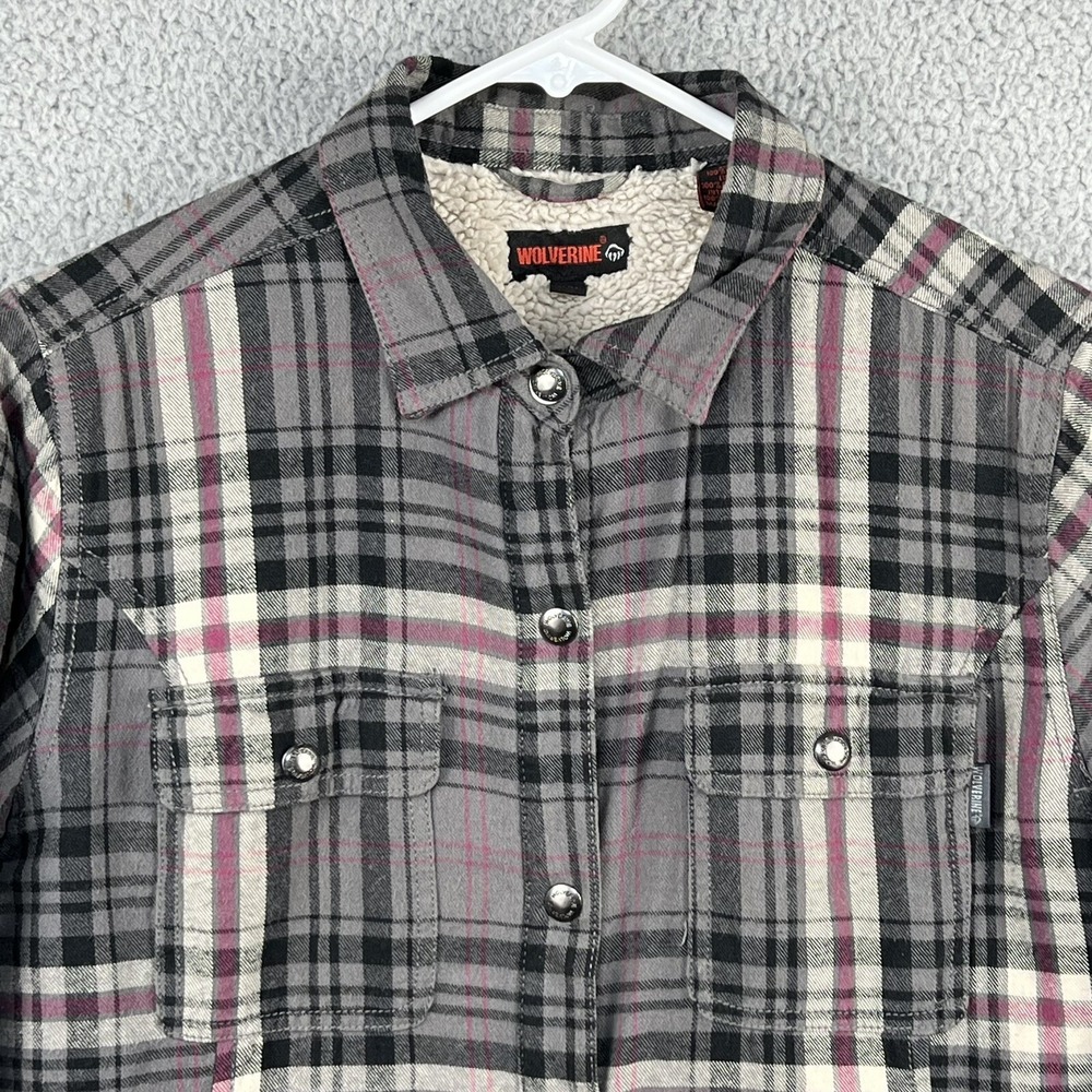 Wolverine Womens M Sherpa Lined Flannel Shirt Jacket Shacket Snap Up Grey Plaid - Picture 2 of 12